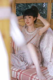 电影禁忌的爱善良的小峓子
